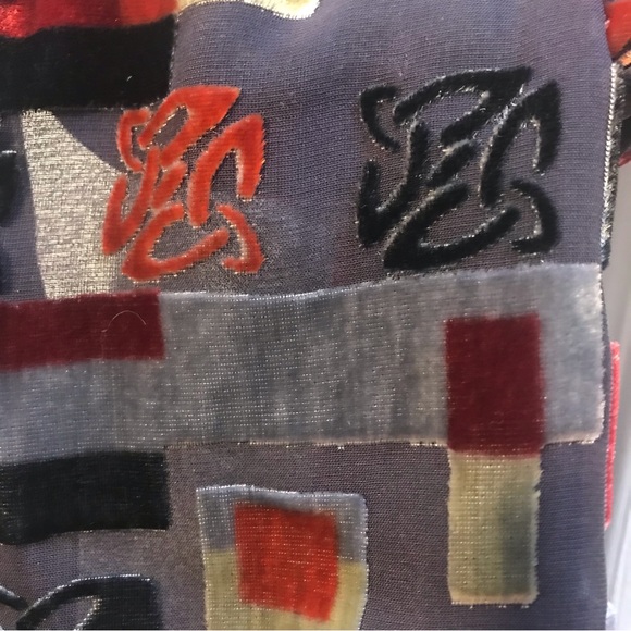 Irish Traditional Craft Silk Scarf. Approx 9”x62”. Lots of color. - Picture 4 of 13